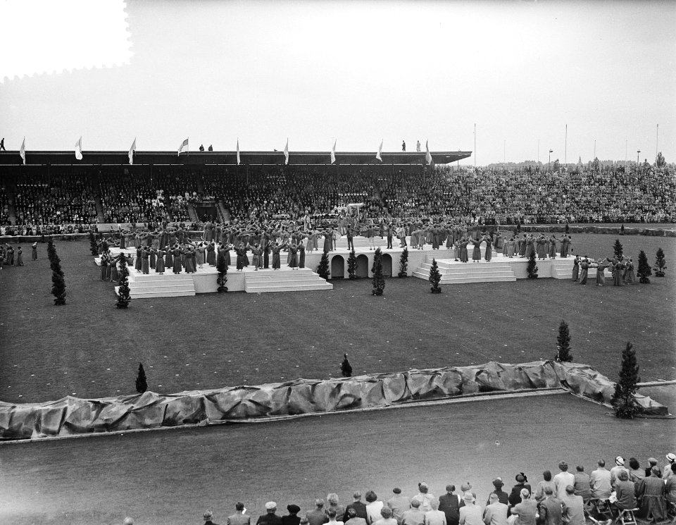 Mariahulde Den Bosch Stadion, overzichten Maria spel, Bestanddeelnr 906-6748