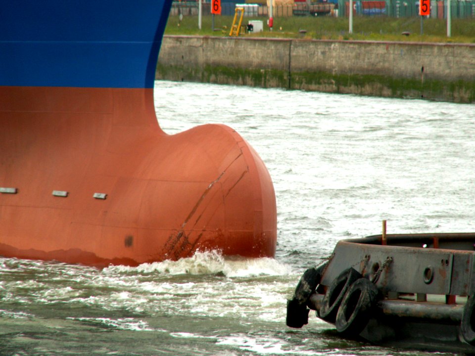 Marguerite A Bulbous bow Port of Antwerp 07-Jun-2005