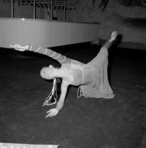 Marianne Hilarides zo als zij zal optreden bij het Nationale Ballet in het balle, Bestanddeelnr 914-4878