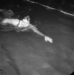 Marianne Heemskerk verbetert Europees record. Crawlslag, Bestanddeelnr 913-5747
