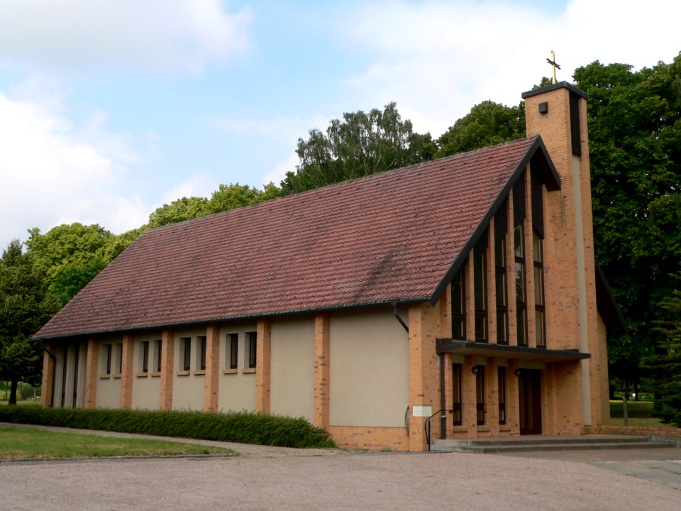 Maria Hilfe der Christen (Malchin) 02