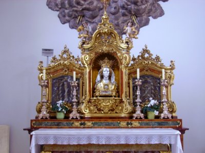Mariastein Kloster St. Maria Basilika Innen Seitenaltar 2