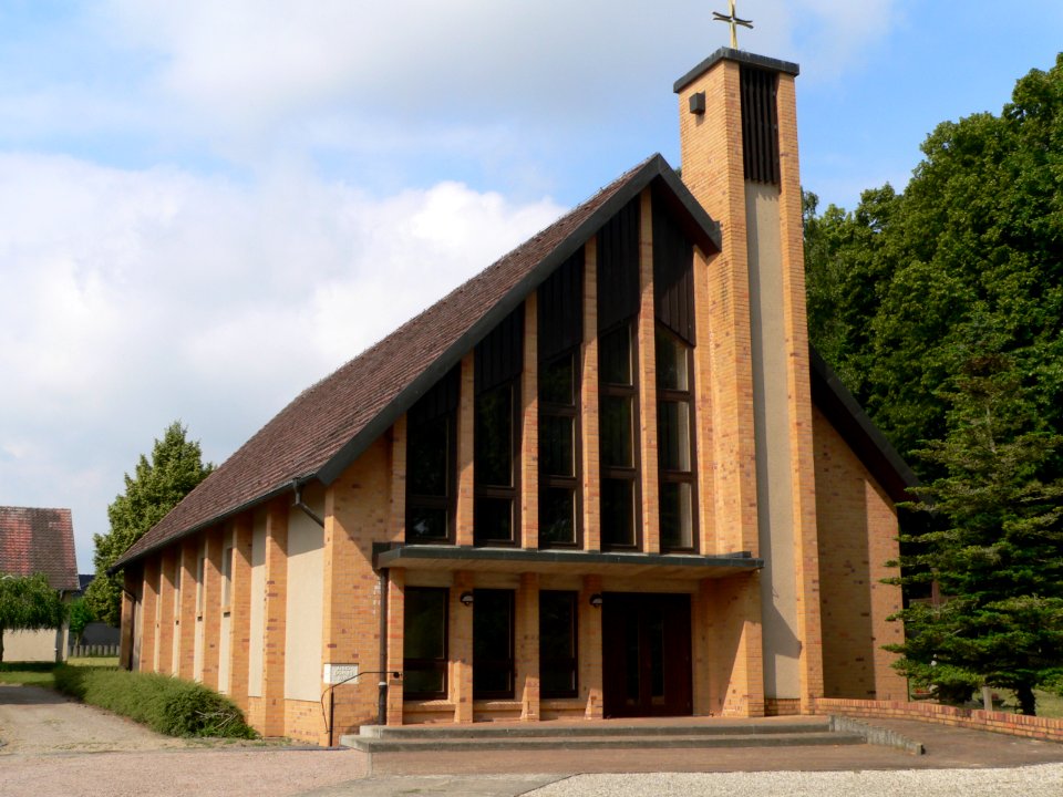 Maria Hilfe der Christen (Malchin) 03