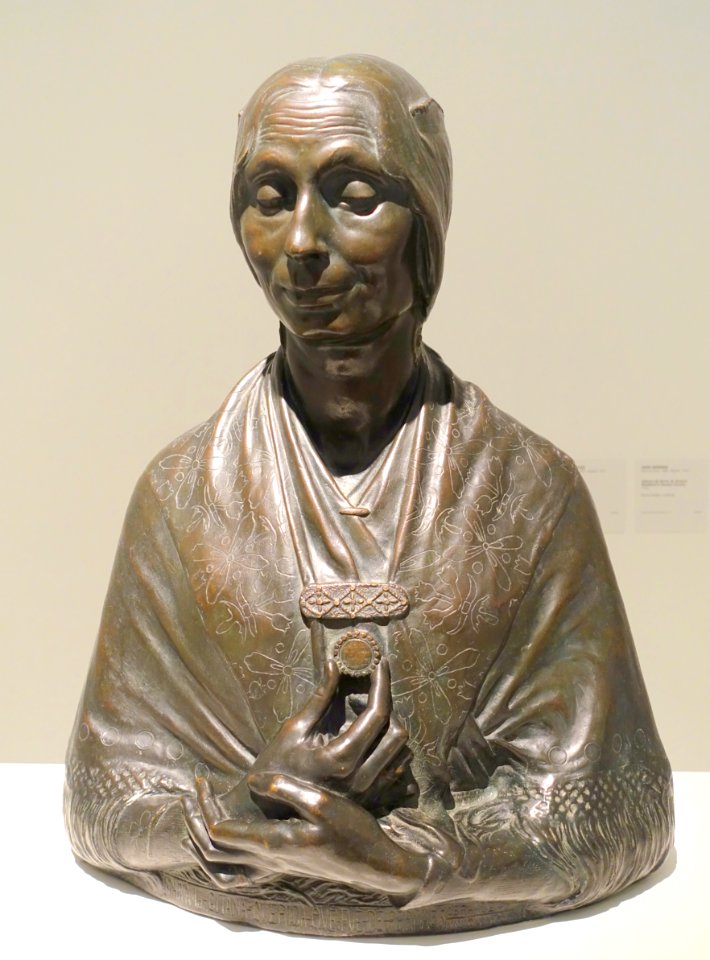 Maria the Gypsy by Julio Antonio, 1908, bronze - Museo Nacional Centro de Arte Reina Sofía - Madrid, Spain - DSC08501