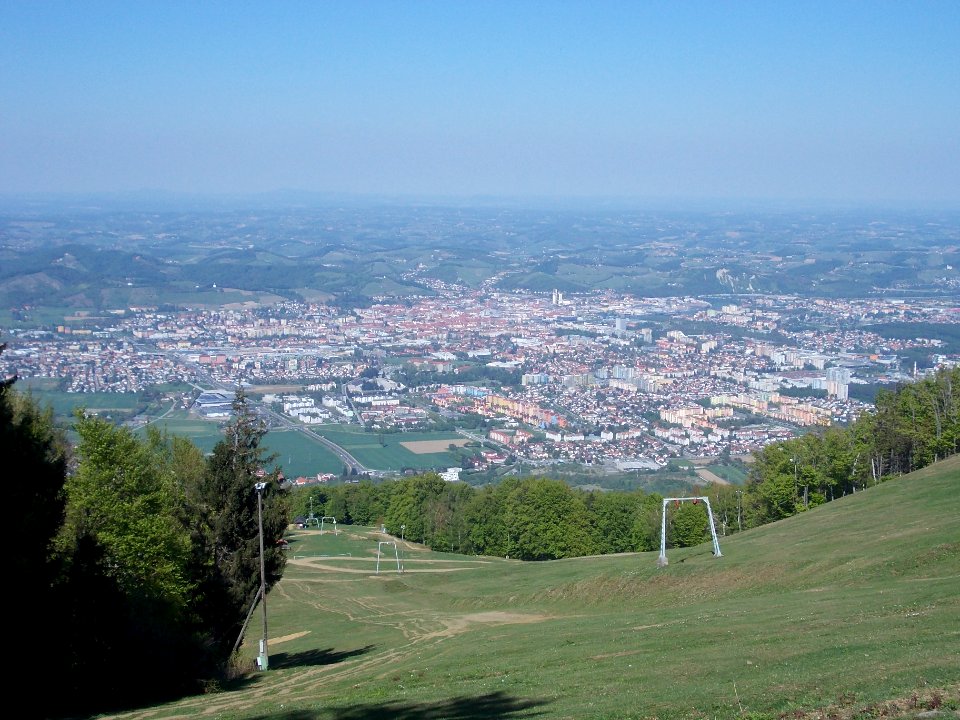 Maribor from Bellevue 02