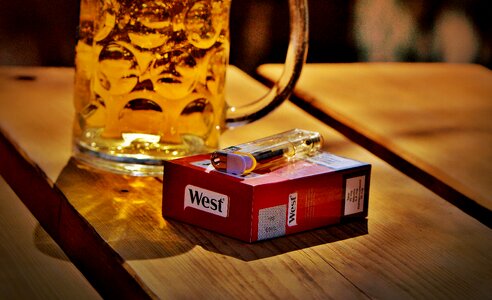 Lighter thirst glass mug