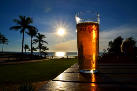 Thirst glass ale