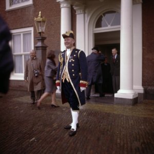 Mannen, uniformen, Bestanddeelnr 254-7344