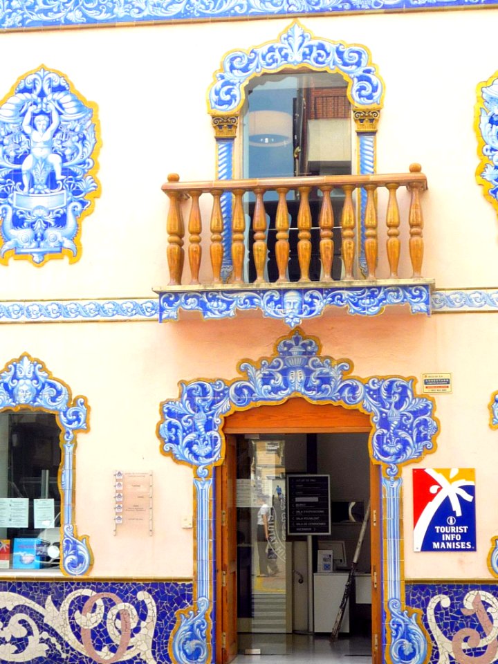Manises - Edificio El Arte (Oficina de Turismo) 4