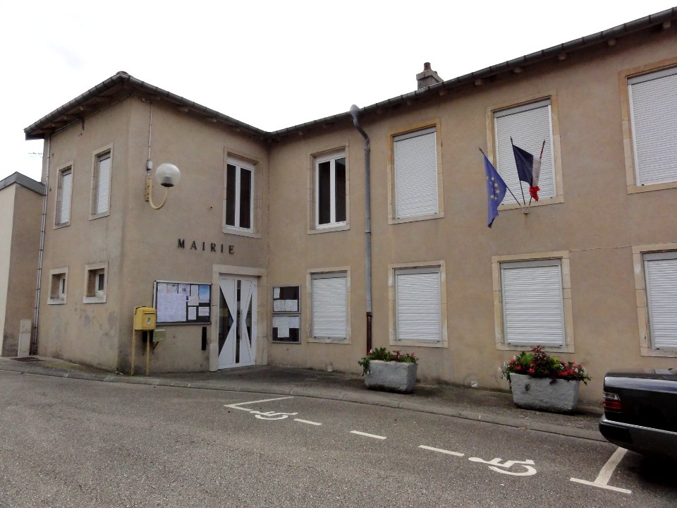 Manoncourt-en-Vermois (M-et-M) mairie