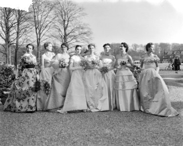 Mannequins van Jacques Fath in Nederland, Bestanddeelnr 906-3897