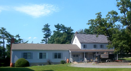 Manhasset Quaker Meeting 1421 No Blvd sunny jeh