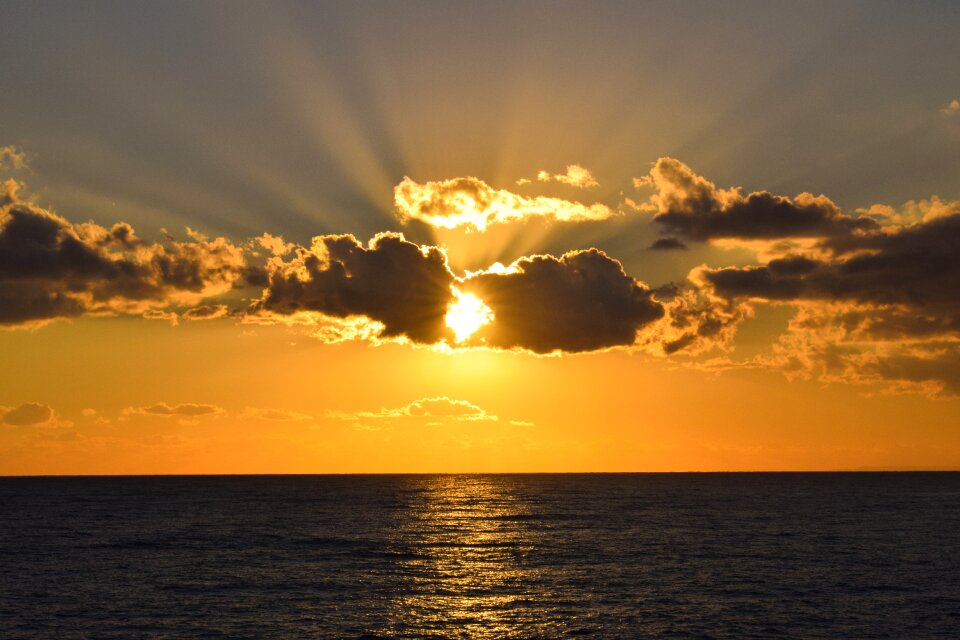 Afternoon sea horizon