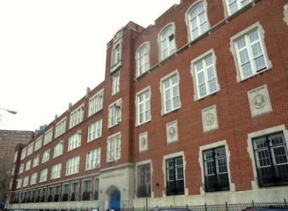 Manhattanville JHS Amst Av 129 St jeh