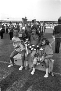 Marathon te Enschede, huldiging, Bestanddeelnr 924-9053