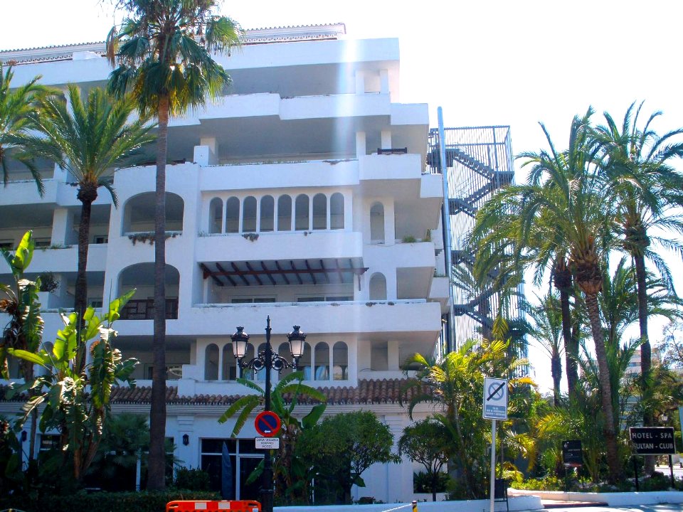 Marbella - Avenida Ricardo Soriano 08