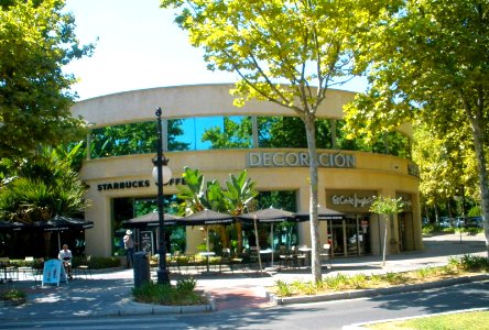Marbella - Centro Comercial El Capricho 2