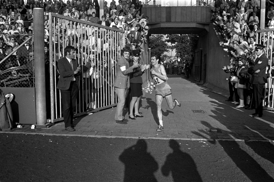 Marathon te Enschede, finish Allen, Bestanddeelnr 924-9044