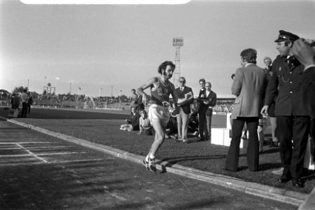 Marathon te Enschede, Bestanddeelnr 924-9057