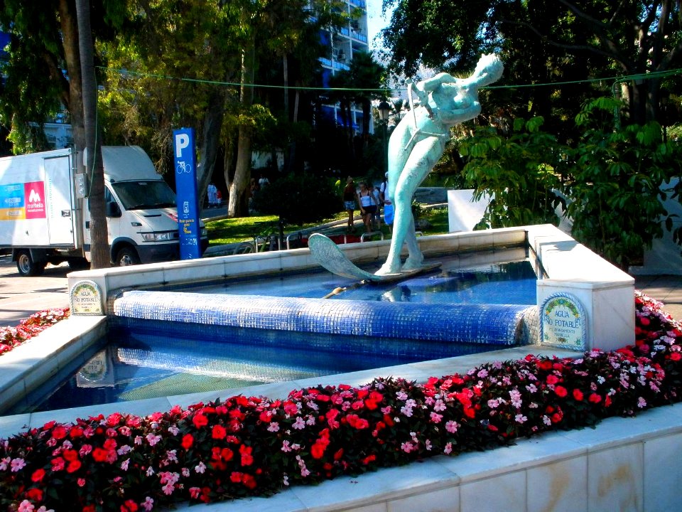 Marbella - Avenida Duque de Ahumada 01