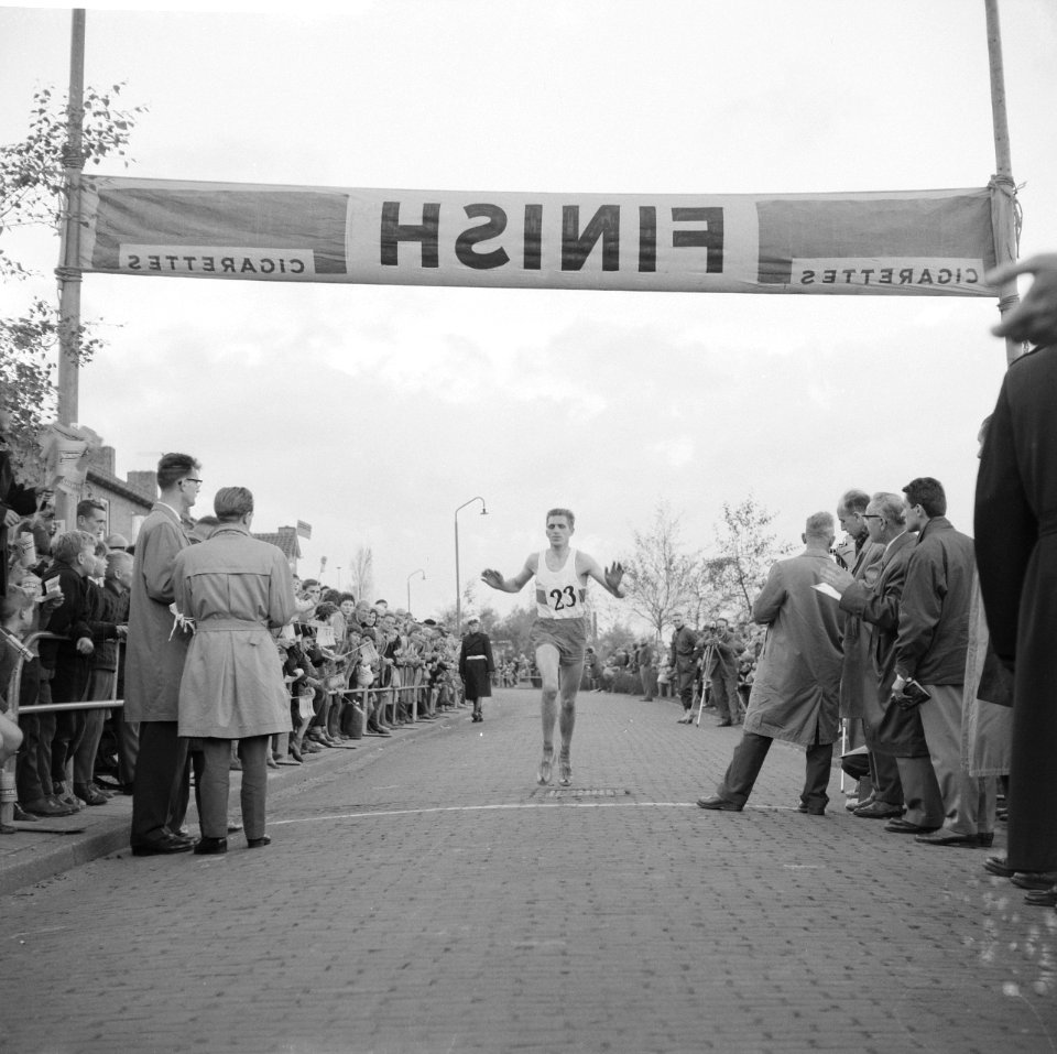 Marathonloop in Zaandam, Bestanddeelnr 913-1134