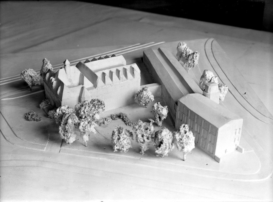 Maquette van de uitbreiding van het kantoorgebouw van de Koninklijke Nederlandse, Bestanddeelnr 192-0042