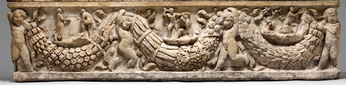 Marble sarcophagus with garlands and the myth of Theseus and Ariadne 130-150 CE Rome (detail)