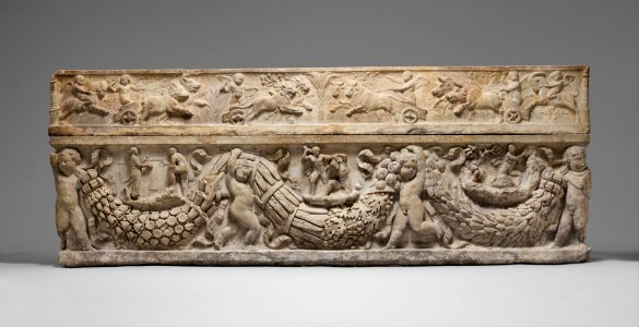 Marble sarcophagus with garlands and the myth of Theseus and Ariadne 130-150 CE Rome