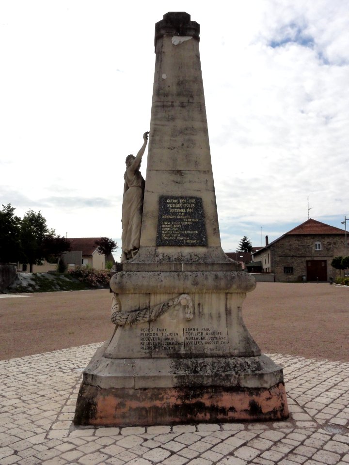 Marainviller (M-et-M) monument aux morts (03)