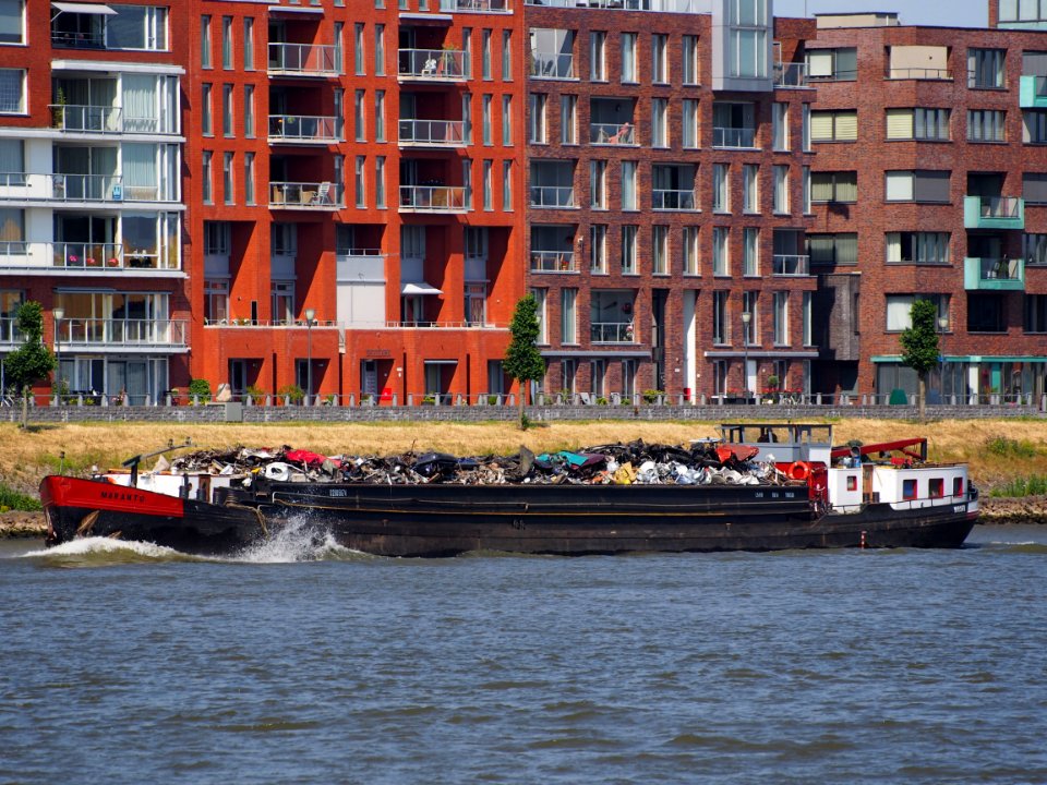 Maranto - ENI 02005874, Beneden Merwede, Dordrecht