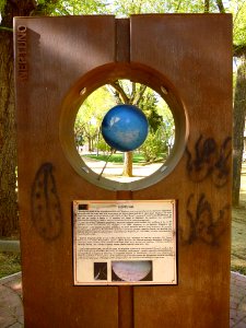 Manzanares - Parque del Polígono - Paseo del Sistema Solar 03