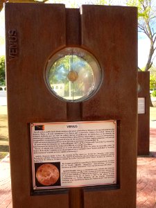 Manzanares - Parque del Polígono - Paseo del Sistema Solar 09