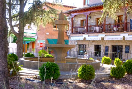 Manzanares el Real, fuente
