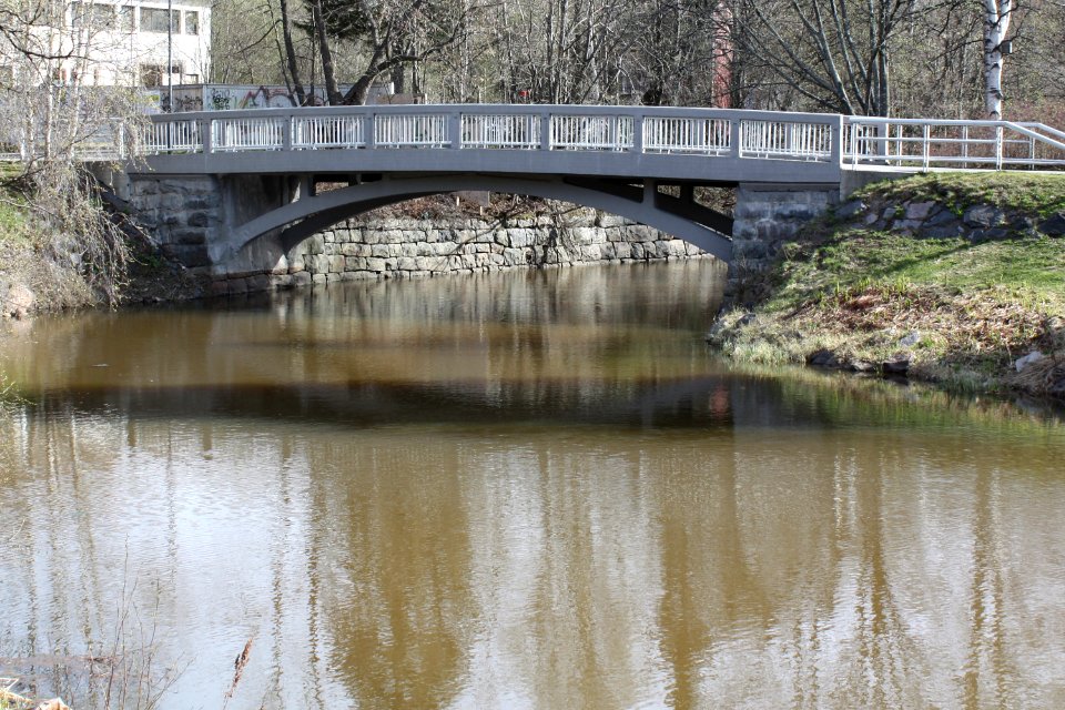 Mannenkatu Bridge Oulu 20110515 02