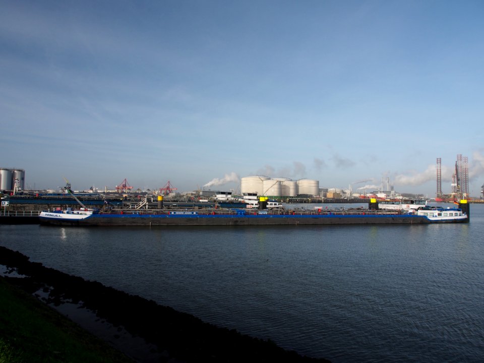 Manuel (ship, 2008) ENI 02329867 Welplaathaven Port of Rotterdam pic6