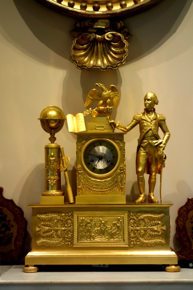 Mantle clock of George Washington, by Jacques Nicolas Pierre Francois Dubuc, 1815-1819, brass, iron, glass, ormolu - Winterthur Museum - DSC01707