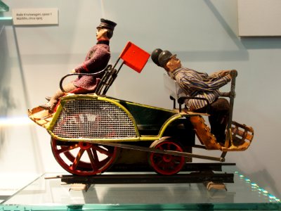 Märklin Draisine, spoor 1, ca 1906, Inspectiewagon met inspecteur en 2 aandrijvers pic1