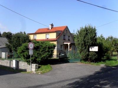 MAŇOVICE - dům B (Truhlářství, Miroslav Panuška)