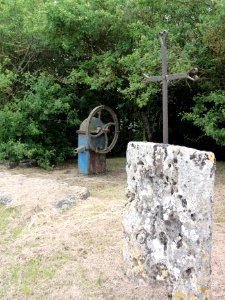 Méréville (Essonne) Croix de chemin à Saint-Lubin