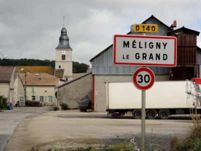Méligny-le-Grand (Meuse) city limit sign