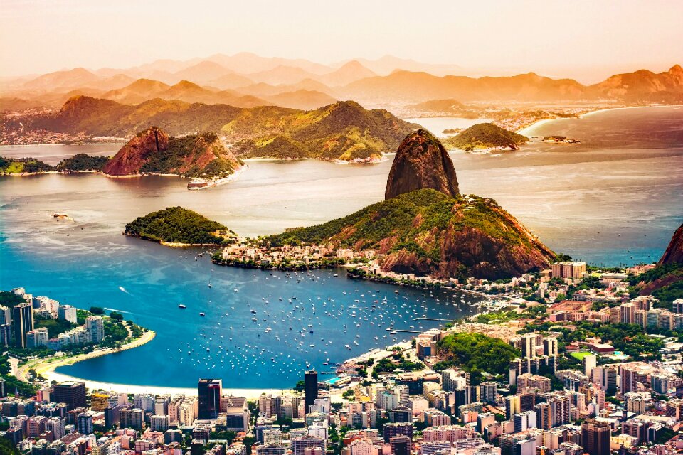 Urban tourism coastline