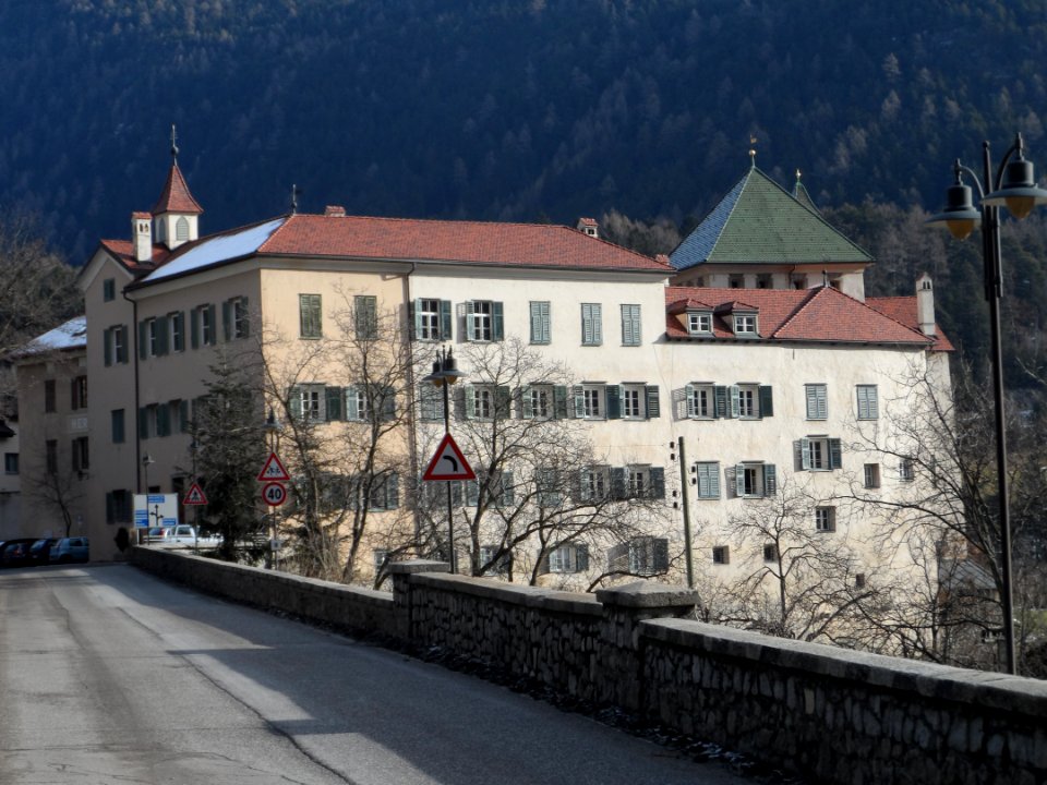 Mühlbach-Herz-Jesu-Institut