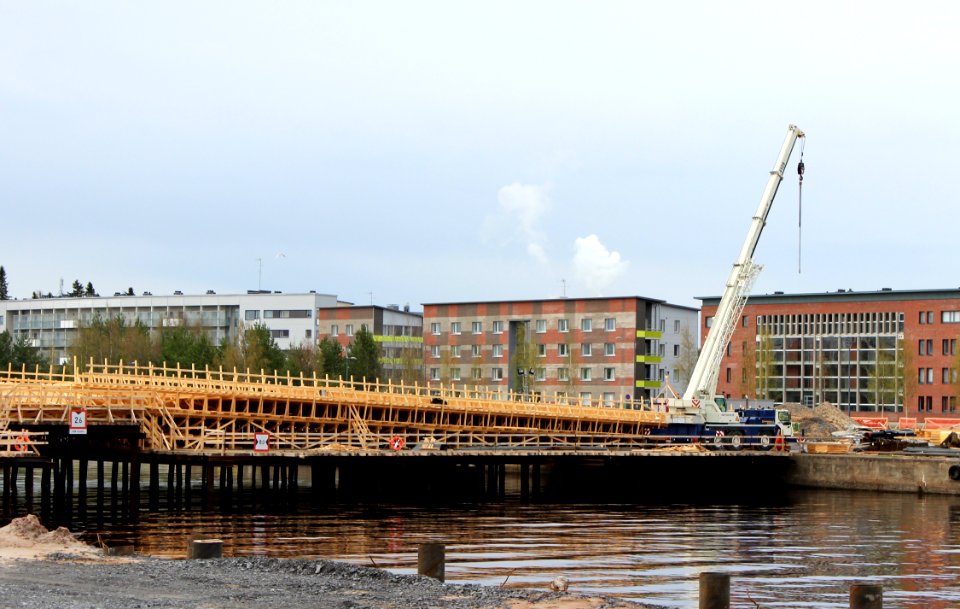 Möljä bridge Oulu 20120520 01