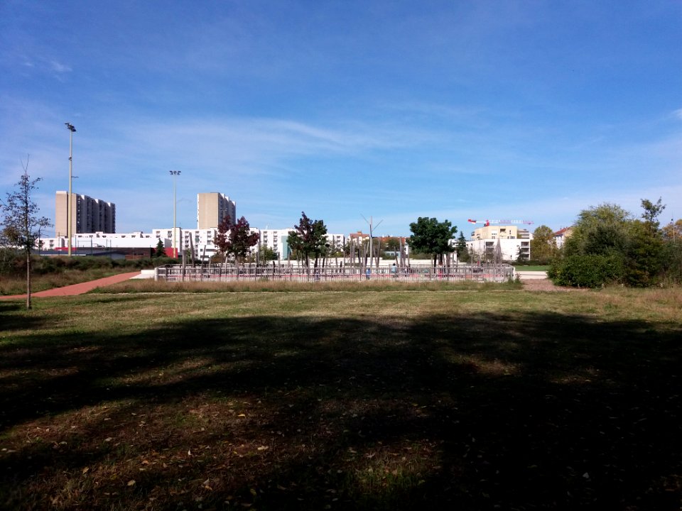 Lyon 8e - Route de Vienne - Parc du Clos Layat (3)