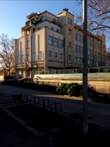 Lyon 8e - Rue Bataille, école Édouard Herriot, vers l'ouest