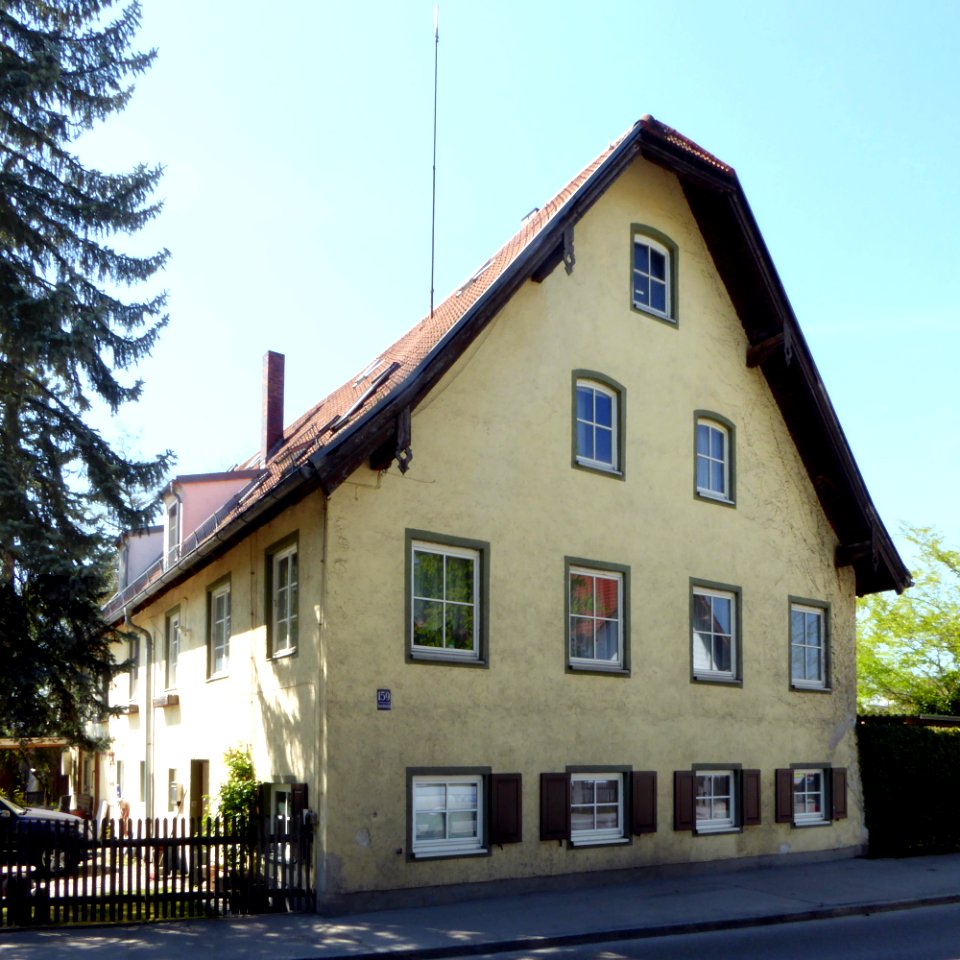 München-Allach, Eversbuschstraße 159, 1