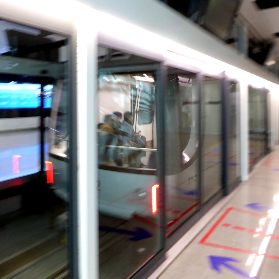 München, Flughafen Satellit, Pendelzug, 1
