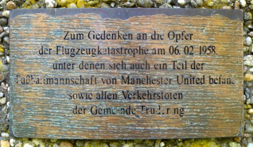 München, Emplstr, Gedenktafel zu Flugzeugunglück, 2