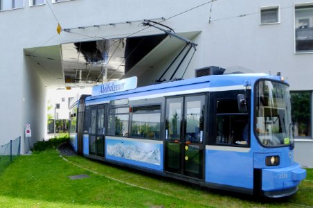 München, GT6N durchfährt FHS, 2