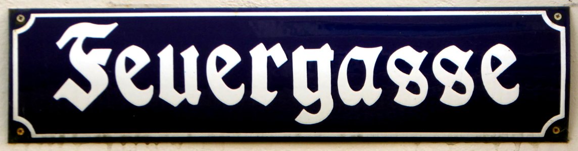 Mühldorf am Inn, Straßenschild "Feuergasse", 1